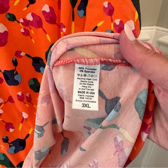 LuLaRoe Randy 🧡 - Picture 3 of 4